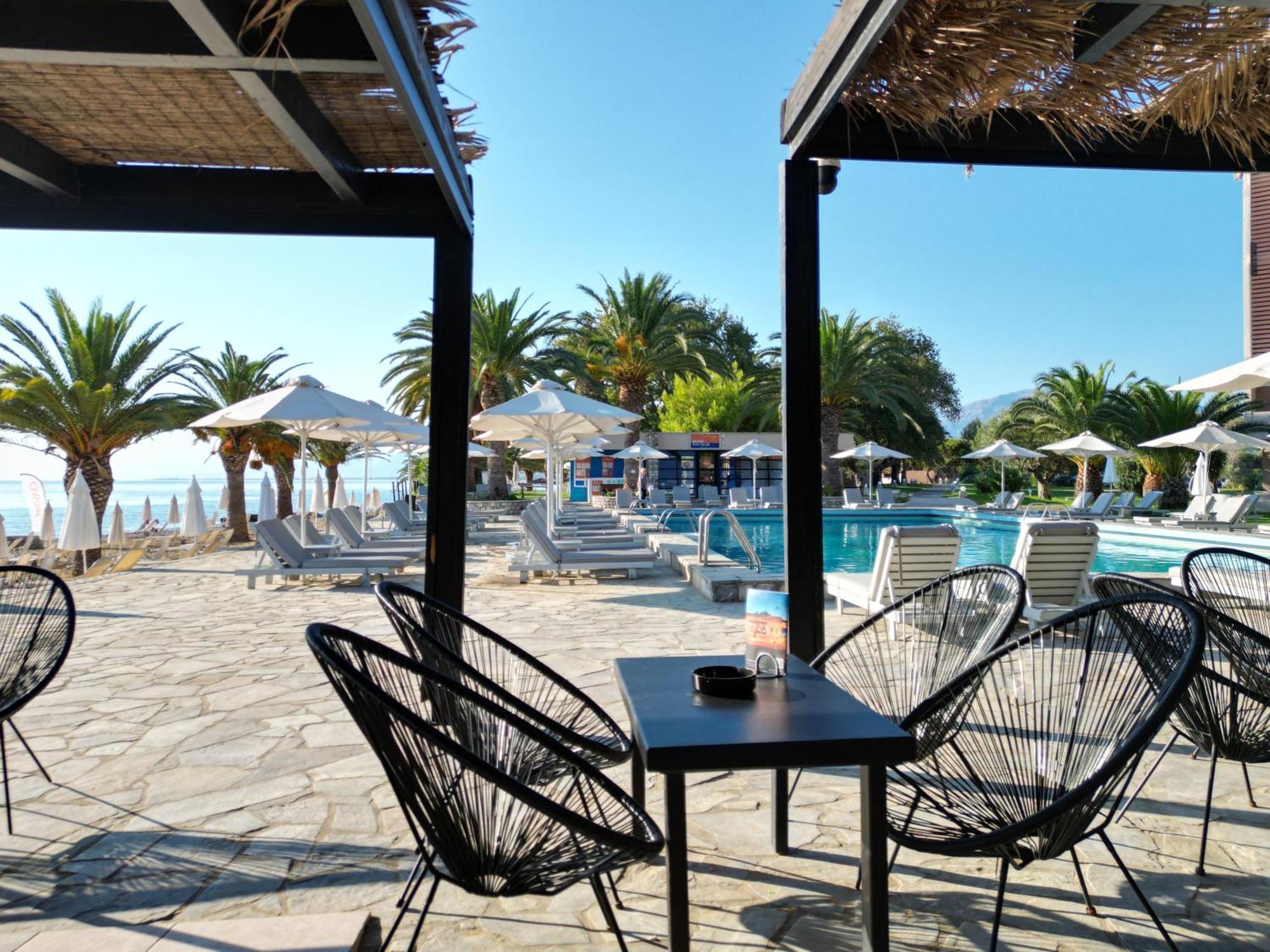 Long Beach Hotel & Resort Longos  Exterior photo